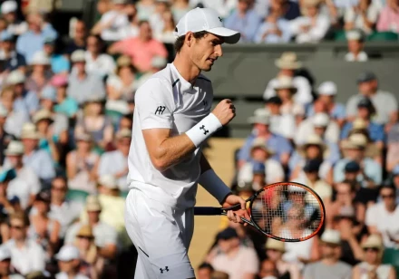 Andy Murray defeated Pedro Cachin