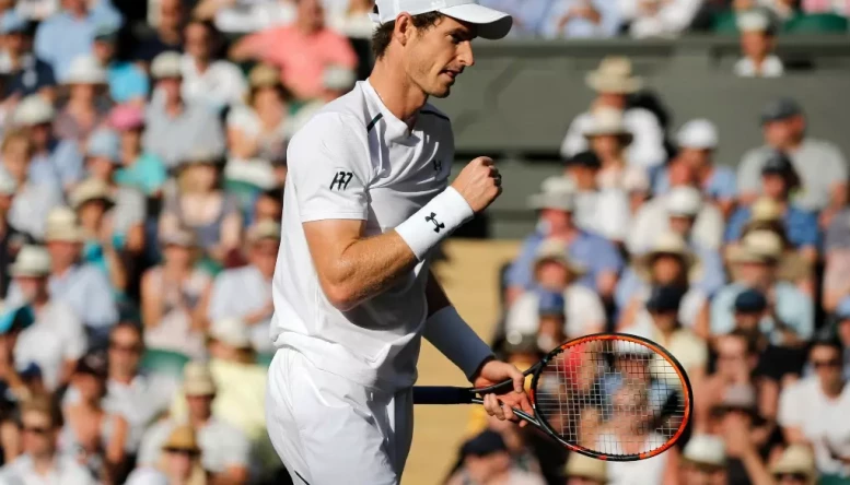 Andy Murray defeated James Duckworth of Australia 4-6, 6-3, 6-2, 6-4 in the opening round of the Wimbledon 2022