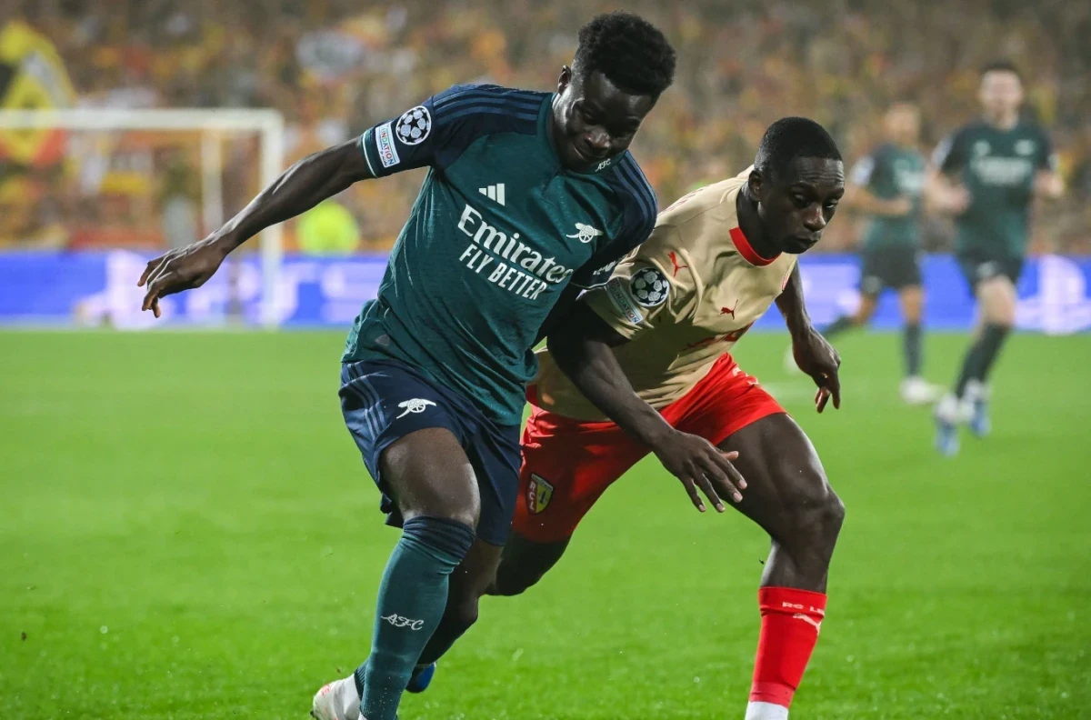 Bukayo Saka: Arsenal forward suffers injury ahead of Man City game