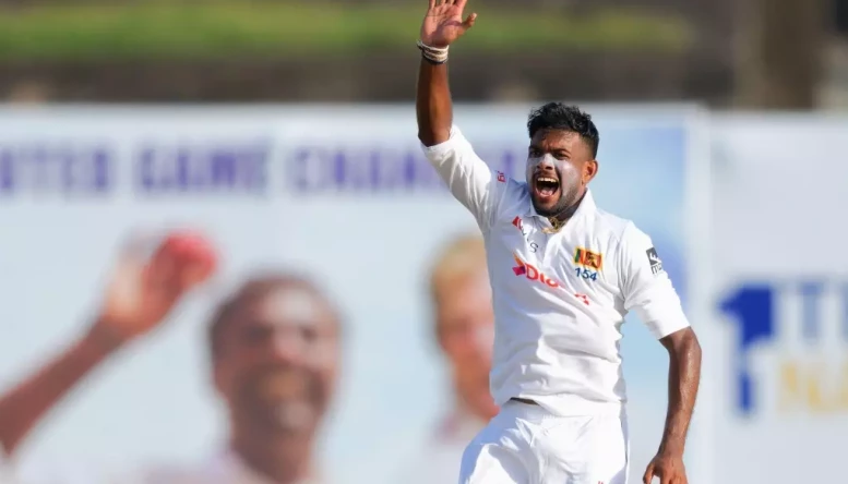 Ramesh Mendis claims five wickets