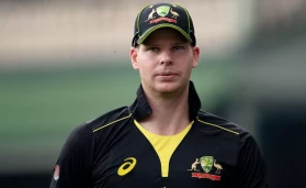 Steve smith is reluctant to join the Sydney Sixers
