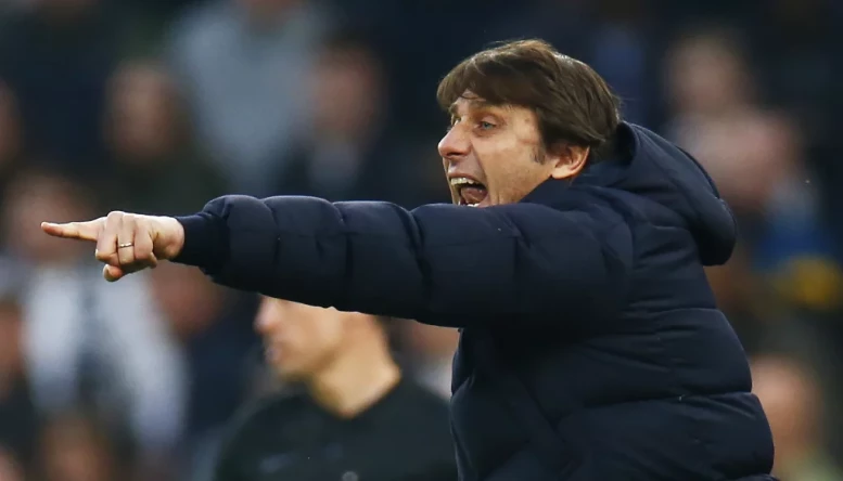 Antonio Conte is looking to winning ways for blues