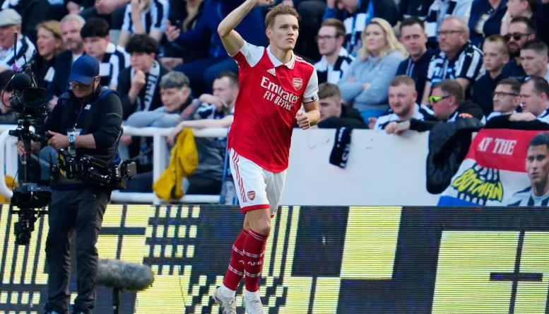 Martin Odegaard.