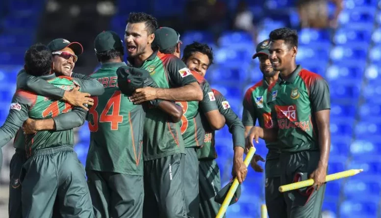 Bangladesh upset Zimbabwe with a dramatic last-ball victory