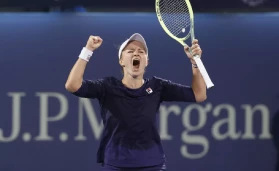 Barbora Krejcikova wins Dubai title