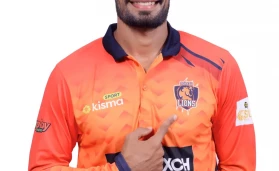 Chirag Jani needs to play captain''s Knock against HH today