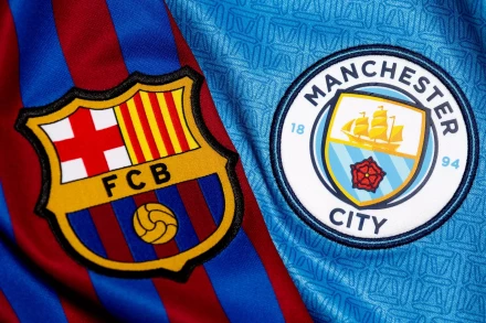 Barcelona and Manchester City fundraiser attended by 90,000 fans