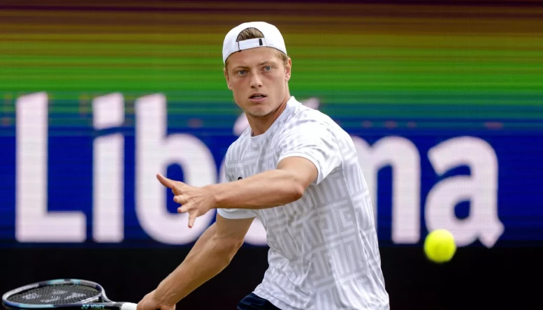 Tennis player Tim Van Rijthoven in action during the match against Felix Auger-Aliassime at the international tennis tournament Libema Open.