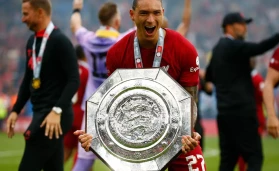 Liverpool's Danwin Nunez with Trophy after The FA Community Shield match between Liverpool against Manchester City at King Power Stadium