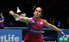Sania Nehwal crashes out of World Championships