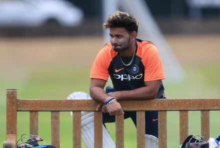 Rishabh Pant attempted to gather the batters due to the umpires not initiating a review