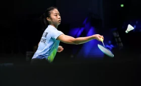 Yeo Jia Min competes during the women's singles