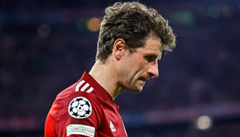 Thomas Mueller of Bayern Munich reacts after a UEFA Champions League quarterfinal second leg match between Bayern Munich of Germany and Villarreal CF of Spain in Munich