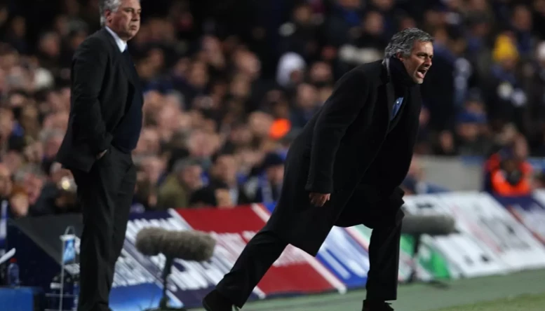 Carlo Ancelotti (left) and Jose Mourinho (right) on the touchline.