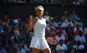 Wimbledon: Simona Halep has advanced to the semifinals.