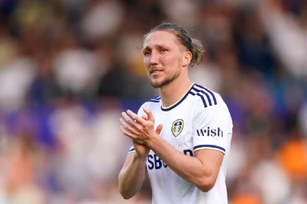 Luke Ayling.