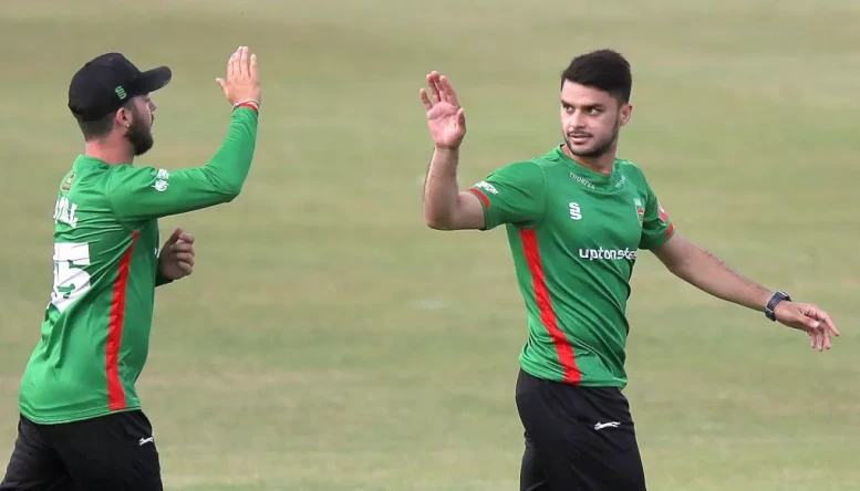 Naveen-ul-Haq's five-wicket haul helped Leicestershire win against Worcestershire
