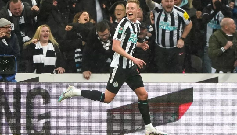 Sean Longstaff.