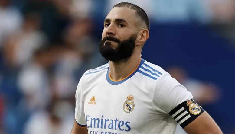Karim Benzema to extend his contract with Real Madrid