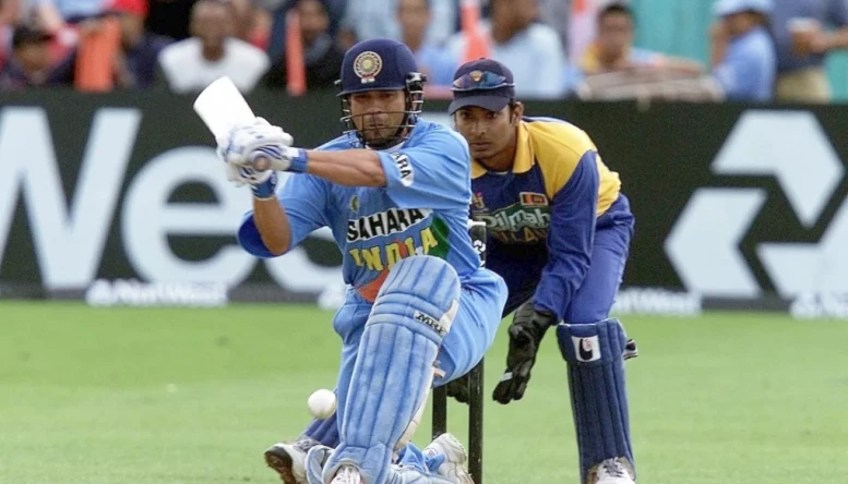 Sachin Tendulkar: first Indian cricketer to win an Orange cap in 2010 by scoring 618 runs in a single season